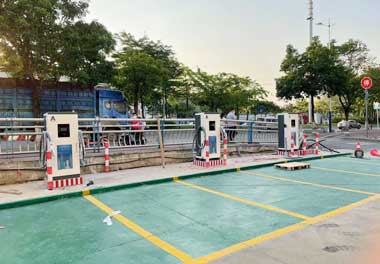 提升充电效率的120kW直流充电桩(图1)