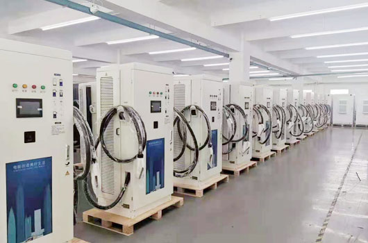 为什么新能源汽车充电桩采用交流充电桩？